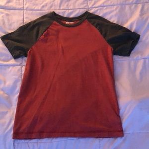 grey and red tee from arizona jean
